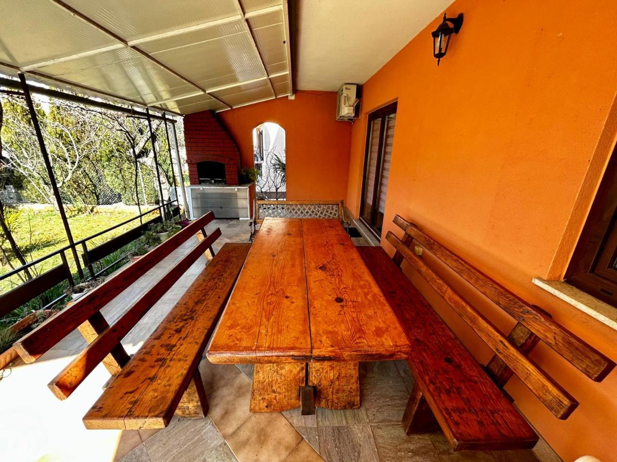 Elentoni Appartement Fažana Buitenkant foto