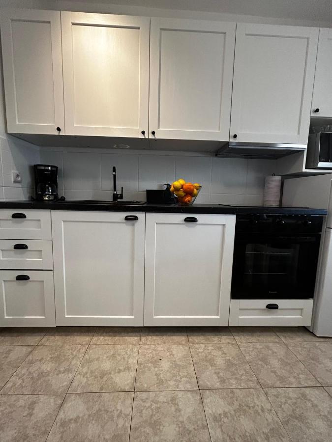 Elentoni Appartement Fažana Buitenkant foto